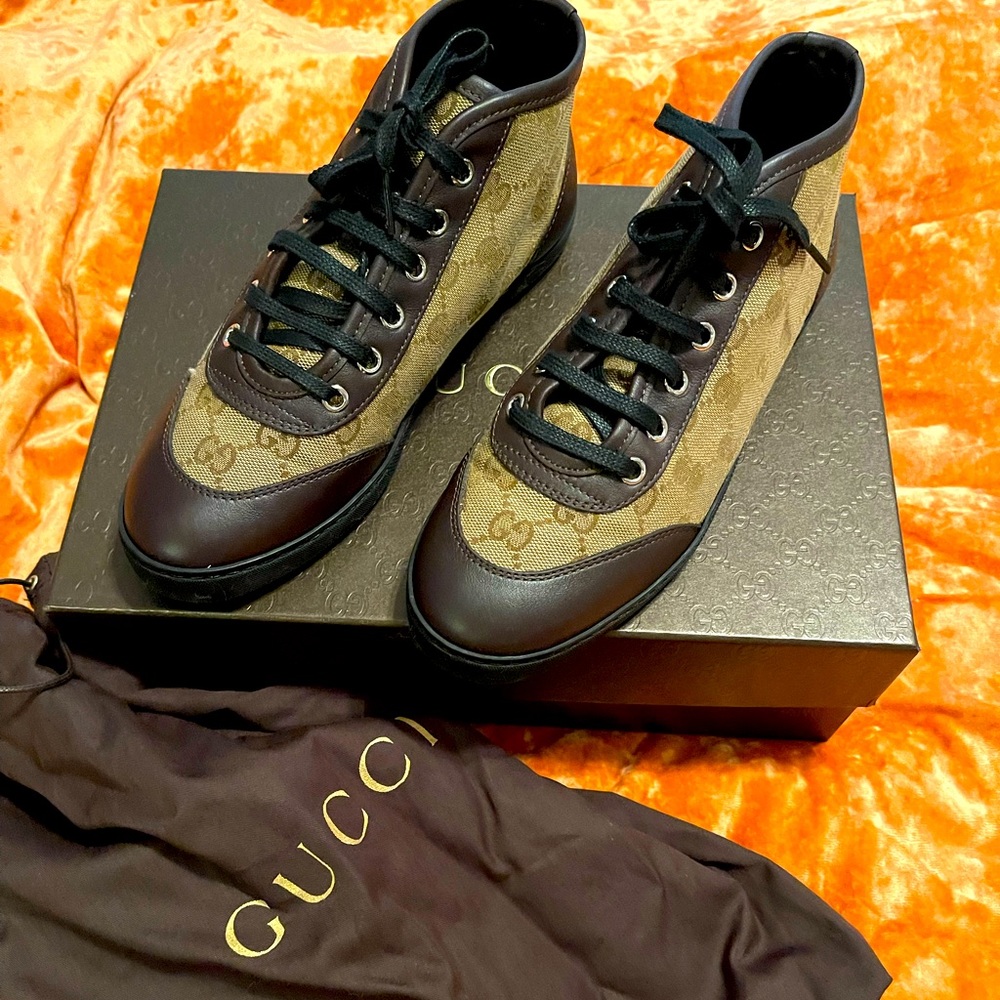 Women shoes